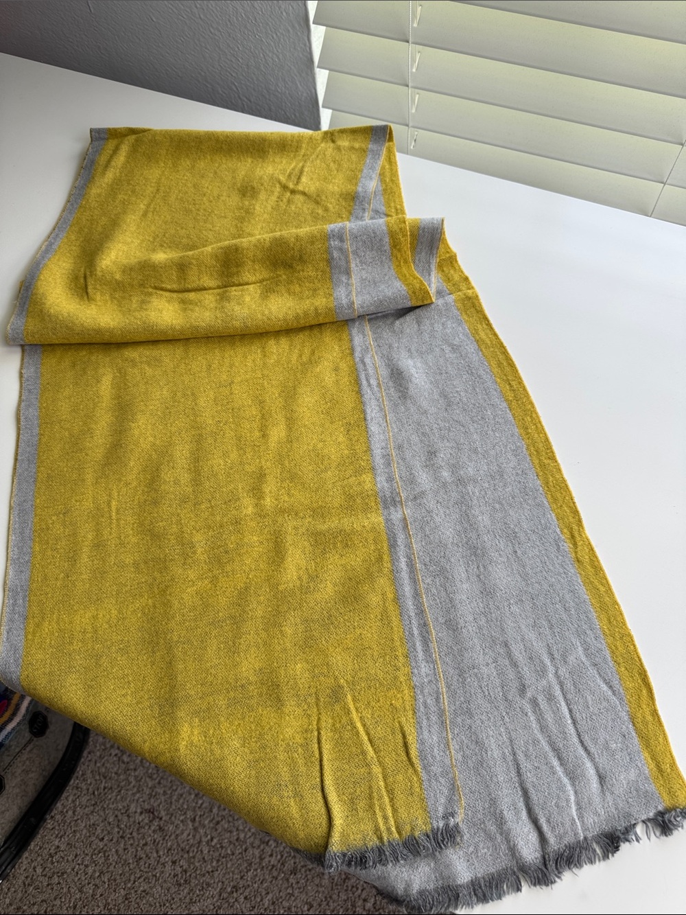 Women’s Two-Tone Yellow and Gray Knit Skirt